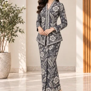 purnama perak batik kebaya
